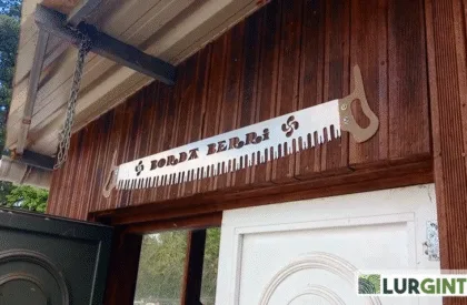 Promoting innovation in a traditional Latxa flock: the farm of Iker Sukia